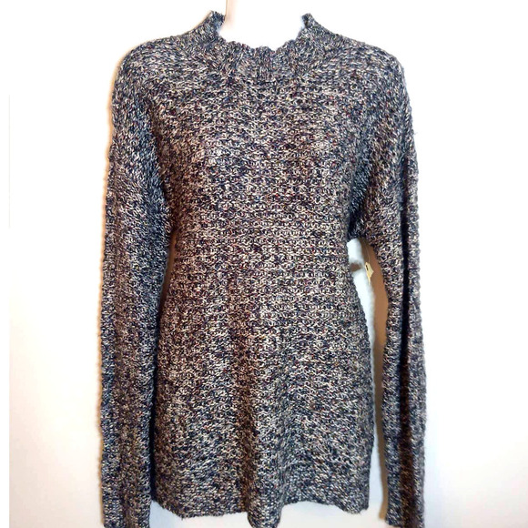 NWT St. John's Bay Size L Grey Crochet Knit Long Sleeve Sweater - Picture 2 of 6